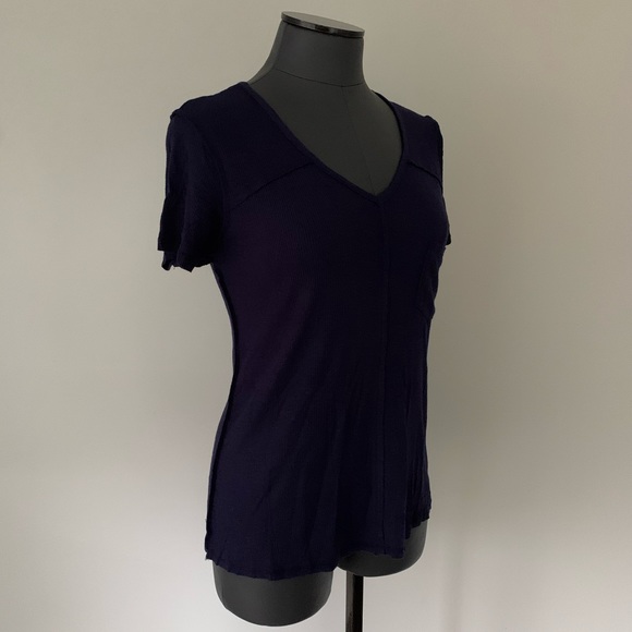 EYESHADOW Soft Stretch Ribbed Knit Hi Lo S/S Top - Picture 1 of 8